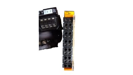 Omron GRT1-OD8 Digital Output Unit