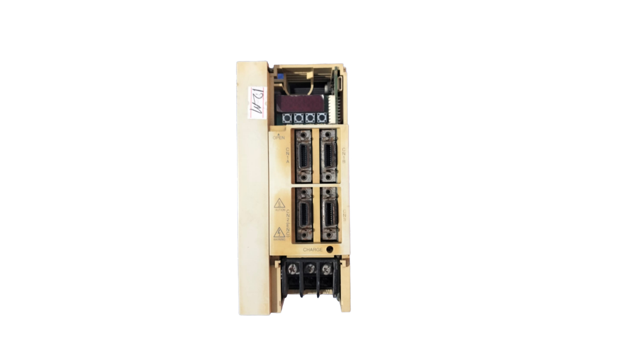 1 MITSUBISHI MR-J2S-60CL Servo Drive 3 PHASE 600 W 200-230V