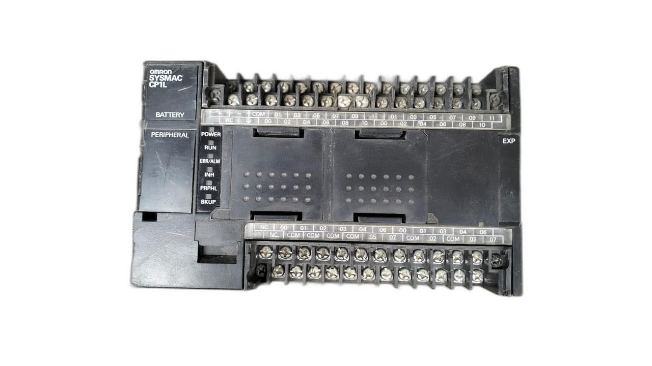 OMRON CP1L-M40DT-D Programmable Logic Controller (PLC) OMRON CP1L-M40DT-D Programmable Logic Controller (PLC)