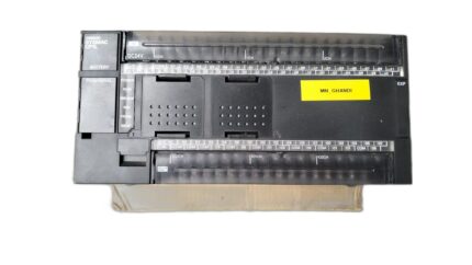 OMRON CP1L-M60DR-D Programmable Logic Controller (PLC)