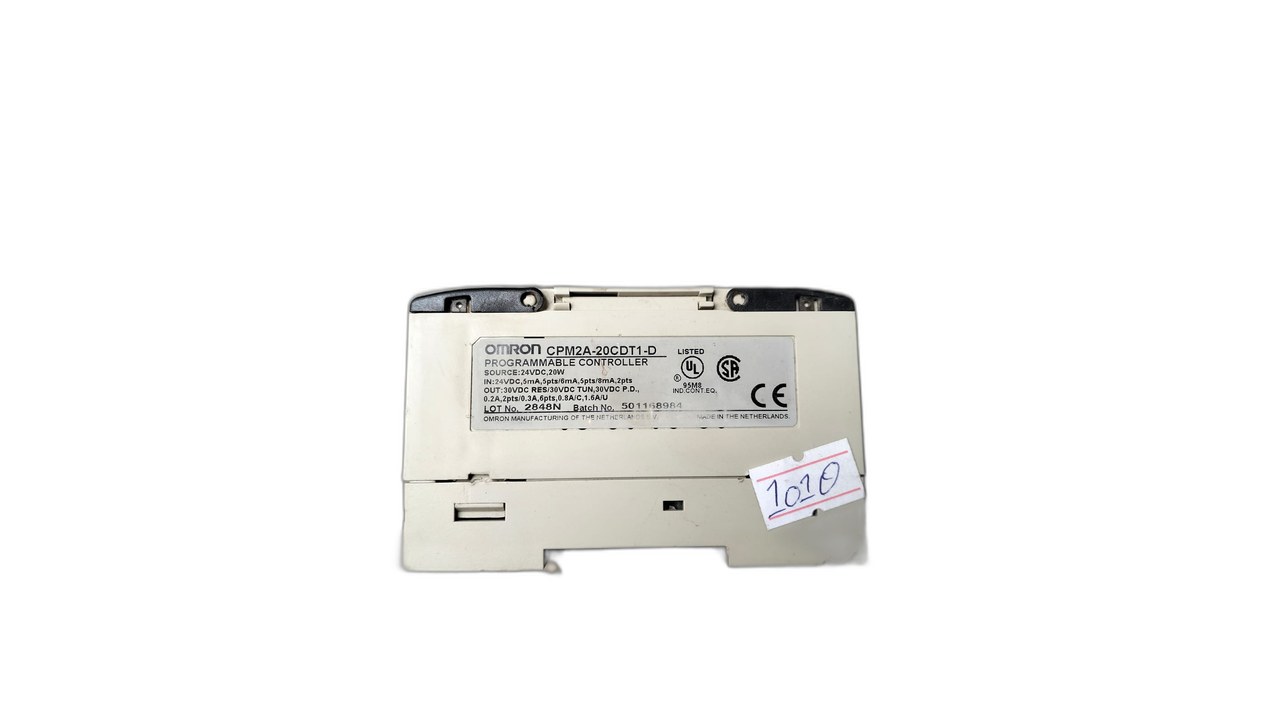 OMRON CPM2A-20CDT-1-D Programmable Logic Controller (PLC)