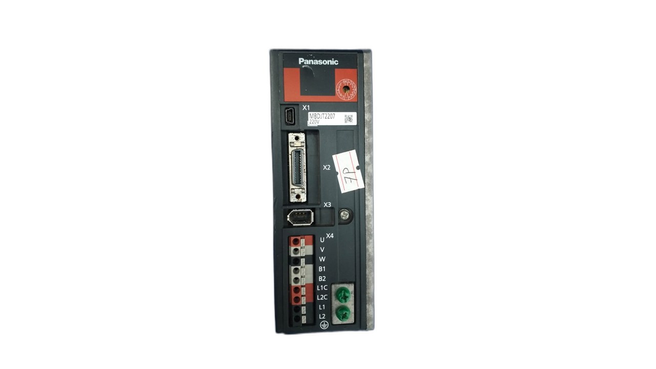 PANASONIC MBDJT2207 (A5 LIQI) Servo Drive 3 PHASE 200 W 200-230V PANASONIC MBDJT2207 (A5 LIQI) Servo Drive 3 PHASE 200 W 200-230V