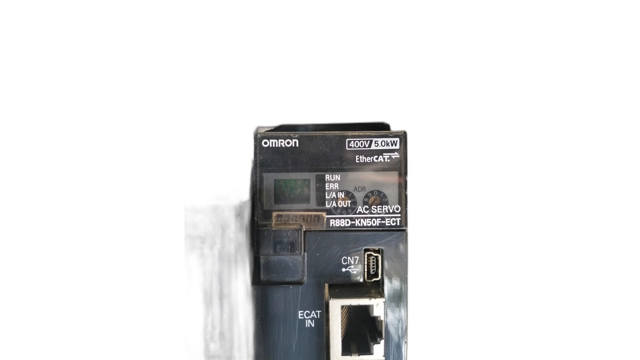 OMRON R88D-KN50F-ECT Servo Drive 3 PHASE 5 KW 380-480V