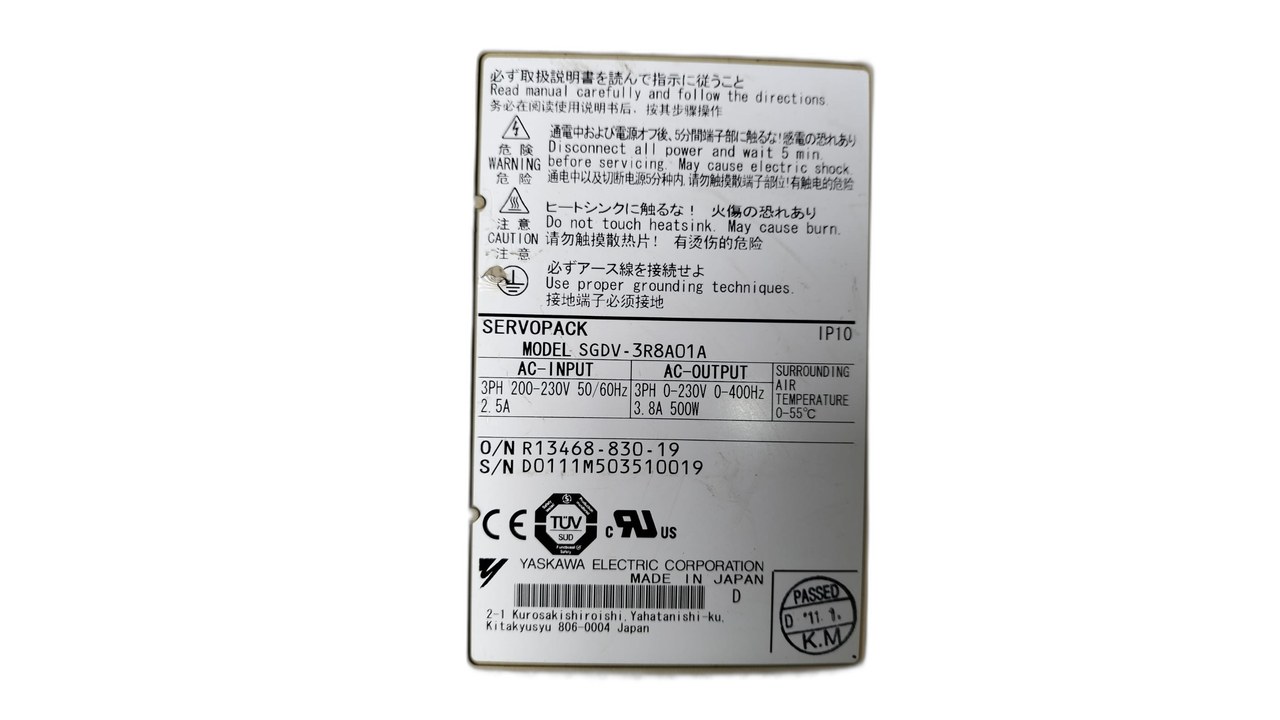 YASKAWA SGDV-3R8A01A Servo Drive 3 PHASE 500 W 200-230V